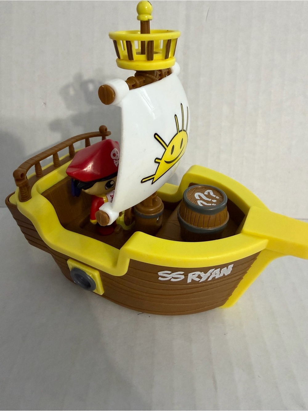 Ryan’s World Pirate Ship Playset with Pirate Figure